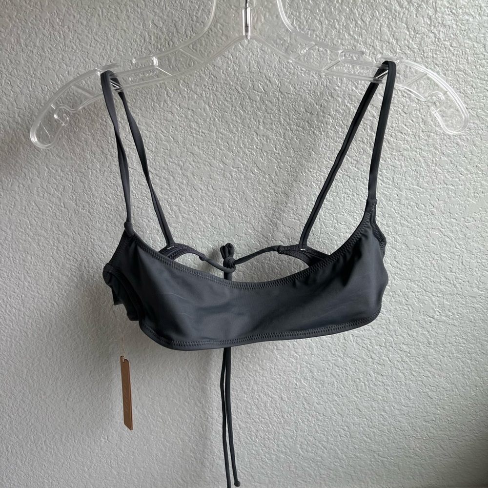 SKIMS Micro Scoop Bikini Top- Gunmetal